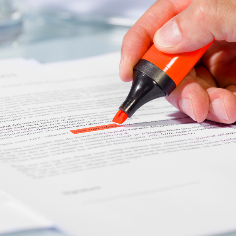 How To Negotiate Your Employment Contract When You're On A Visa Waiver
